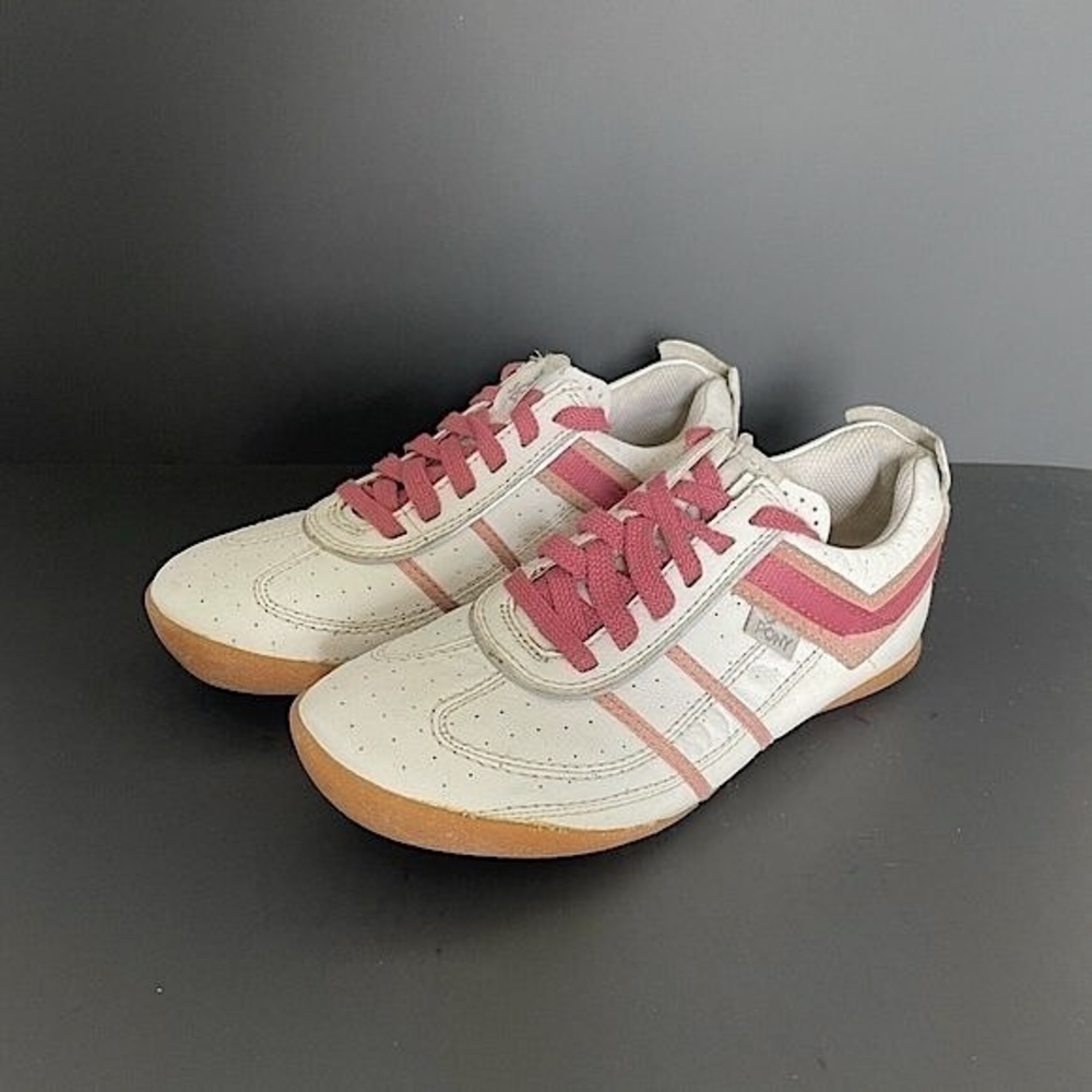 Pony Dash All Terrain Running Shoes Women Size 6 Athletic Shoes Great Condition